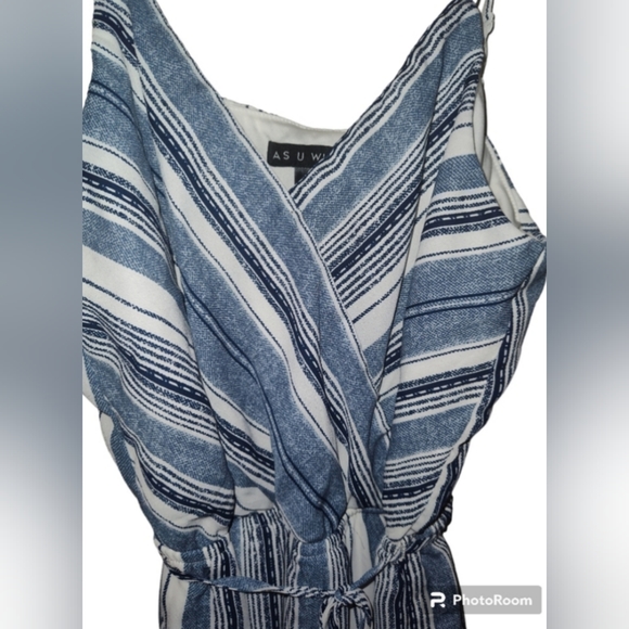 As U Wish Women's Blue and White Striped V-Neck Jumpsuit Romper Size Small - Picture 2 of 6